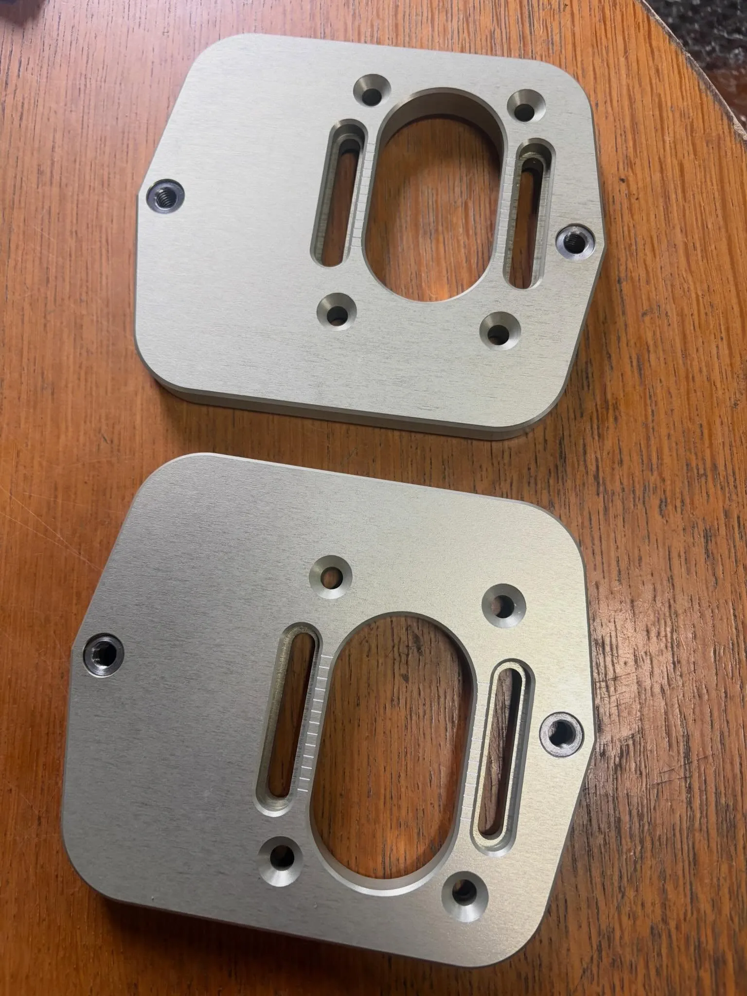 【試作品】アバルト用ピロアッパー